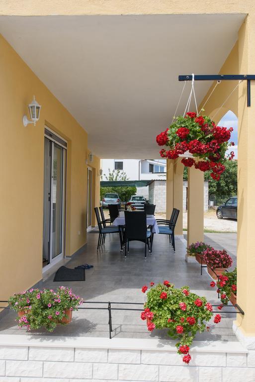Apartments Patricia Trogir Exterior photo